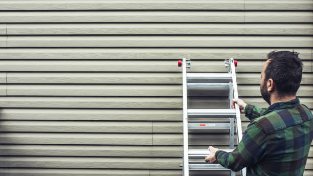 Best Composite Siding  in Glenmoor, OH
